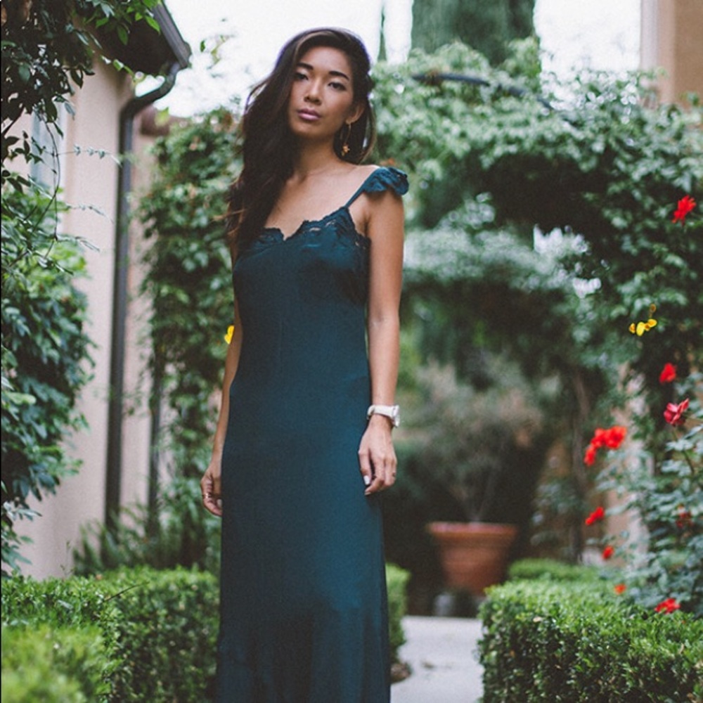 Stone Cold Fox De La Vega dress